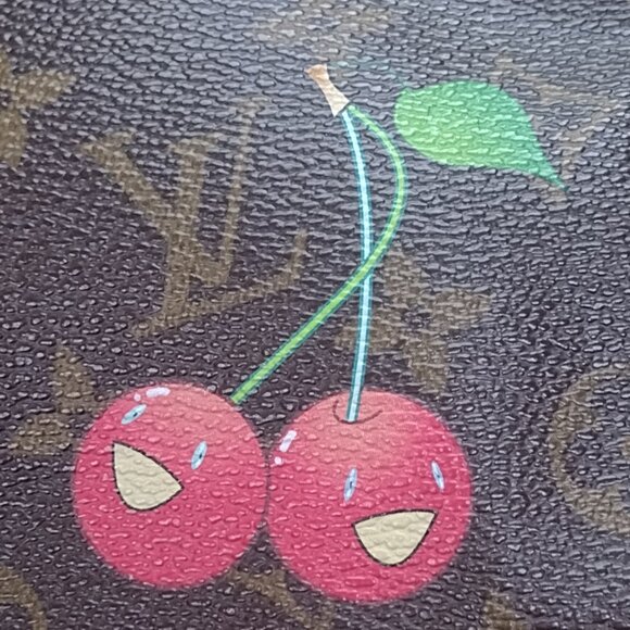 Louis Vuitton Cherries Pochette Accessories π - Picture 12 of 16